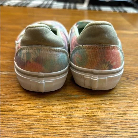 🎉HP🎉 Vans Multicolor Tie-Dye Slip-On Sneakers - Picture 2 of 9
